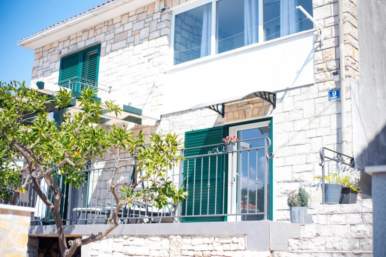Apartman Nono Splitska Exterior foto